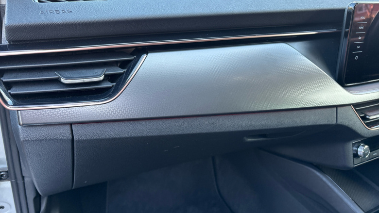 Skoda Kamiq 1.0 TSI 110 SE L 5dr DSG Petrol Hatchback